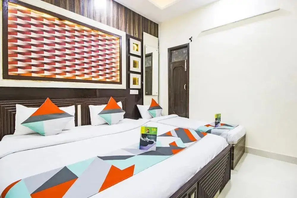 Амритсар: FabExpress Royal Residency Suites