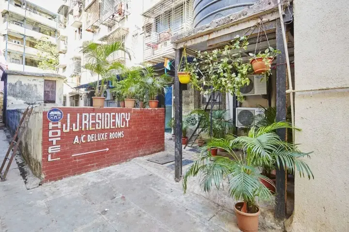Мумбаи: JJ Residency
