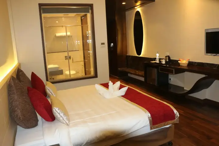 Сикар: Hotel Lakhdatar