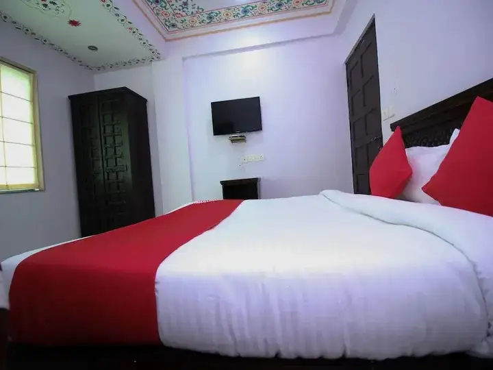 Джайпур: OYO 15896 Hotel Jal Mahal Haveli
