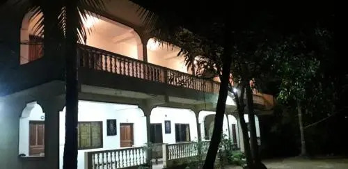 Морджим: Mango Villa