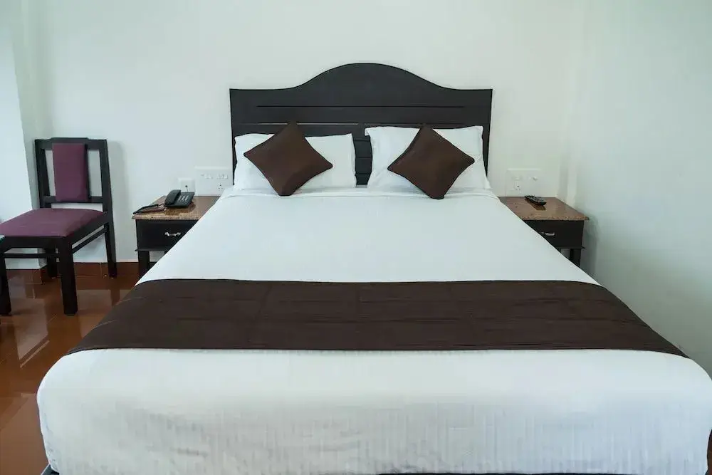 Валпарай: OYO 10428 Hotel Sandal Breeze