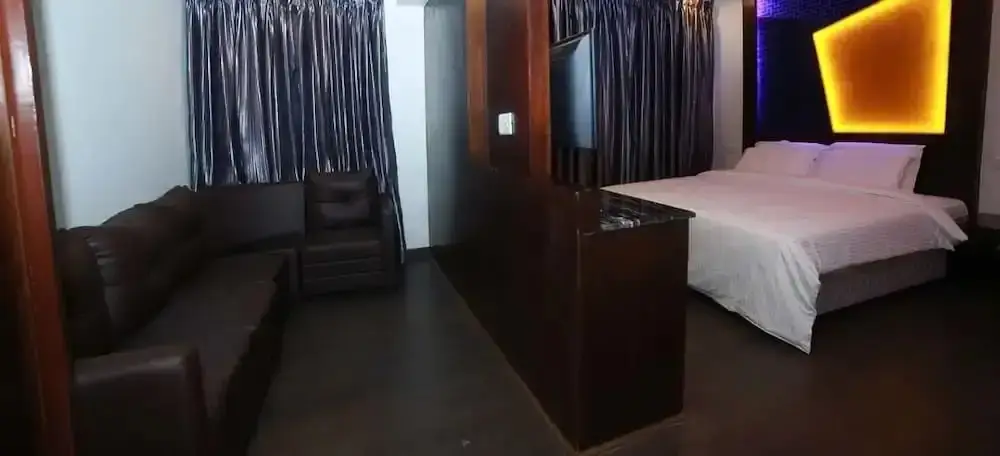 Ченнаи: Hotel M Grand