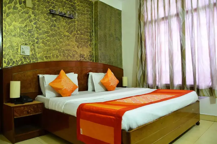 Нью-Дели: Hotel Paradise International by JMD Group