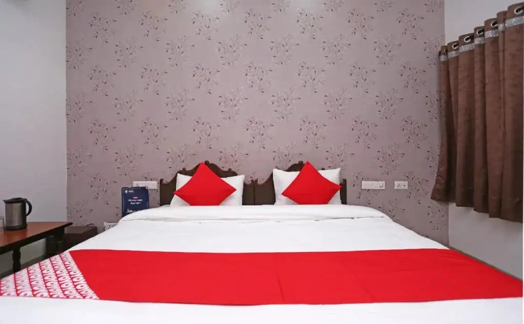 Карнал: Hotel Rama