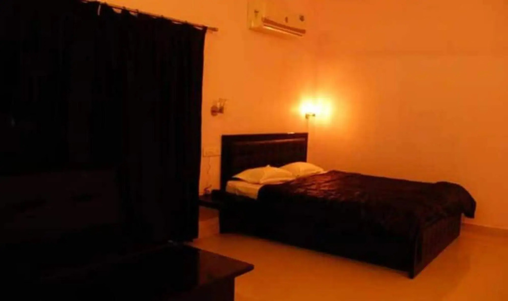 Турья: Nakshatra Jungle Resort