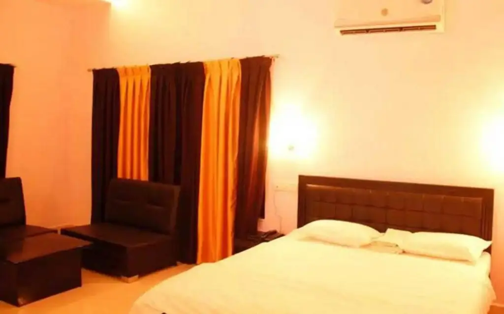 Турья: Nakshatra Jungle Resort