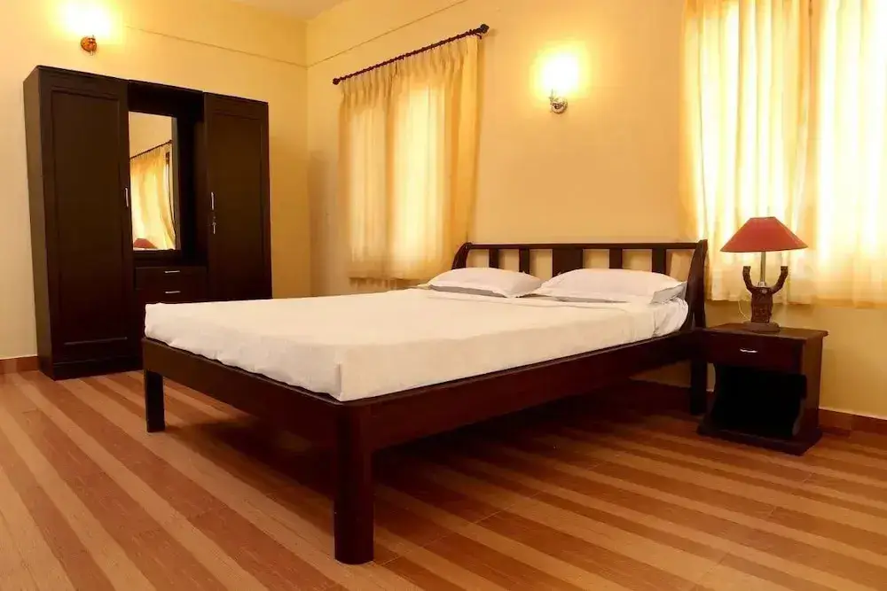 Колагаппара: Crescent Residency