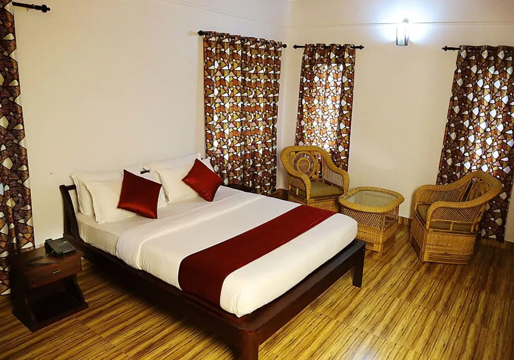 Колагаппара: Crescent Residency