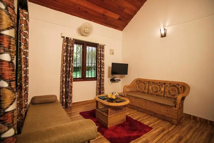 Колагаппара: Crescent Residency