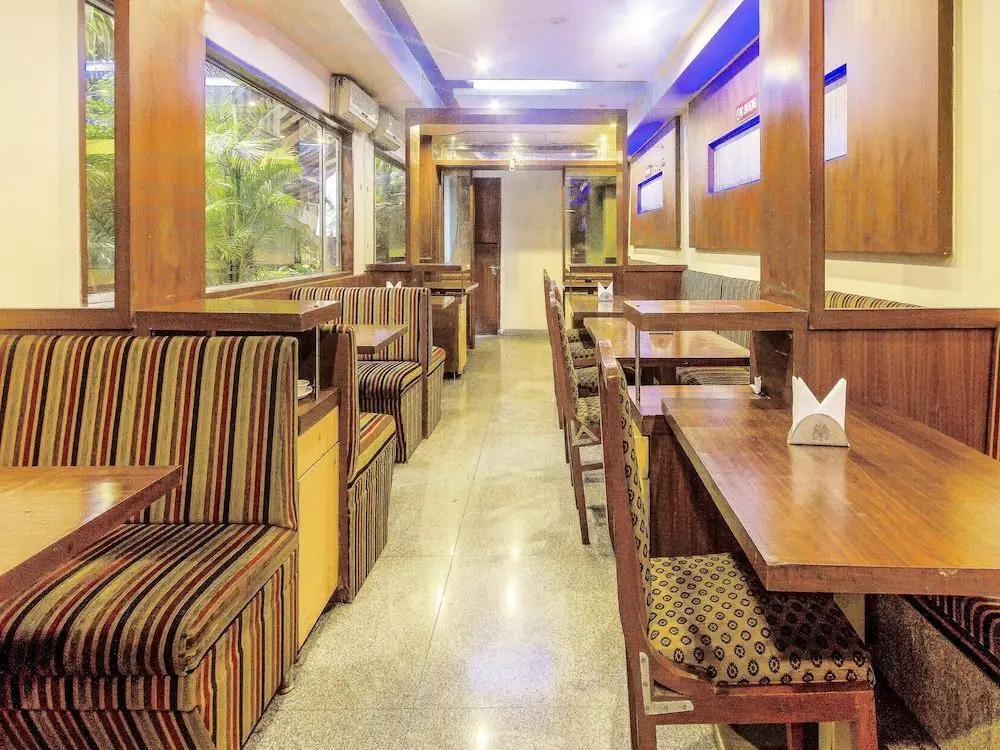 Пуна: FabHotel Lakme Executive FC Road