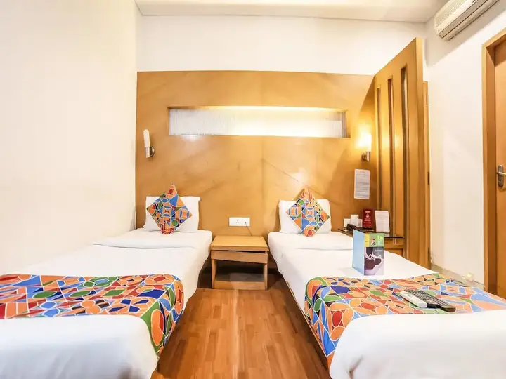 Пуна: FabHotel Lakme Executive FC Road