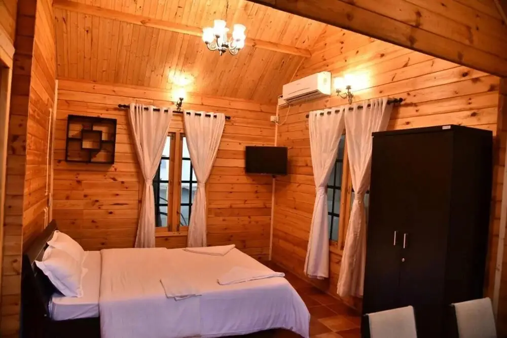 Бага: Paes Pearl Beach Villa