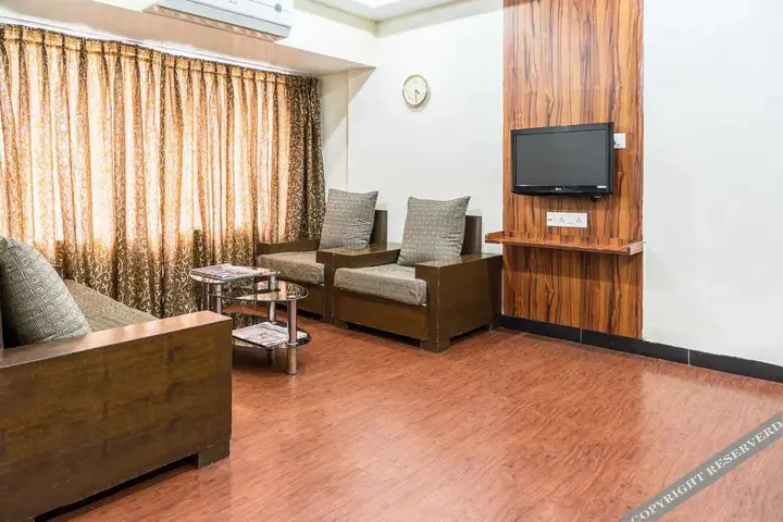 Мумбаи: Oyo Apartments Worli Seaface
