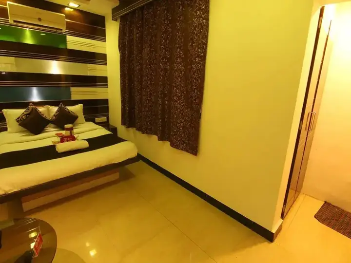Мумбаи: OYO 424 Hotel Apple Suites