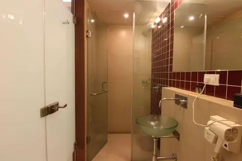 Hotel Suncity Premiere, SEEPZ, Andheri East, Mumbai — фото 1