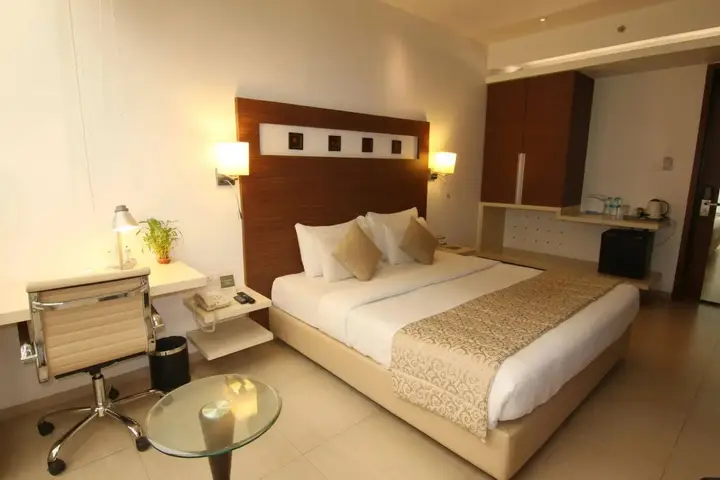 Мумбаи: Hotel Suncity Premiere, SEEPZ, Andheri East, Mumbai