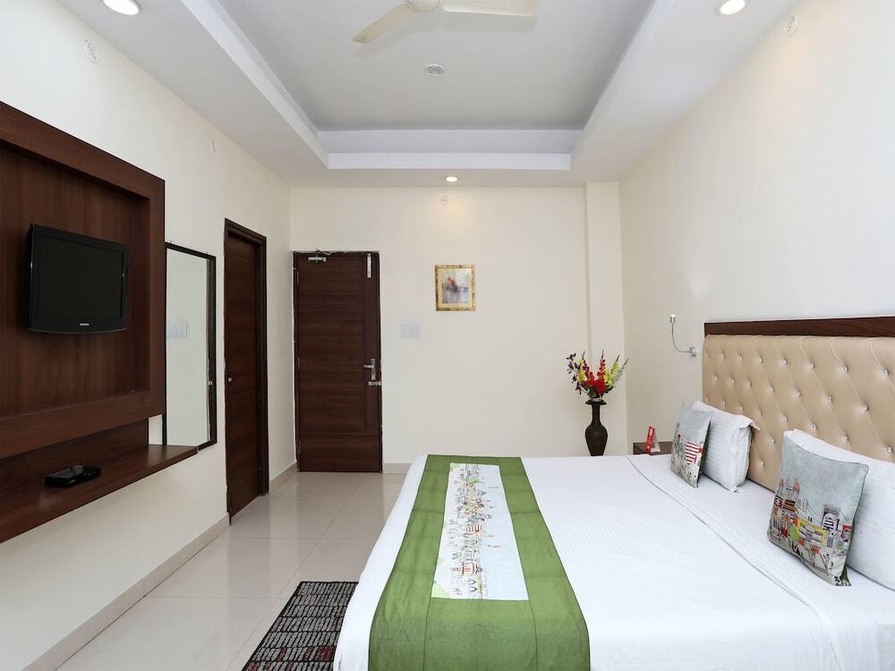 Лакхнау: OYO Rooms Vikrant Khand