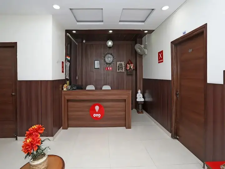 Лакхнау: OYO Rooms Vikrant Khand