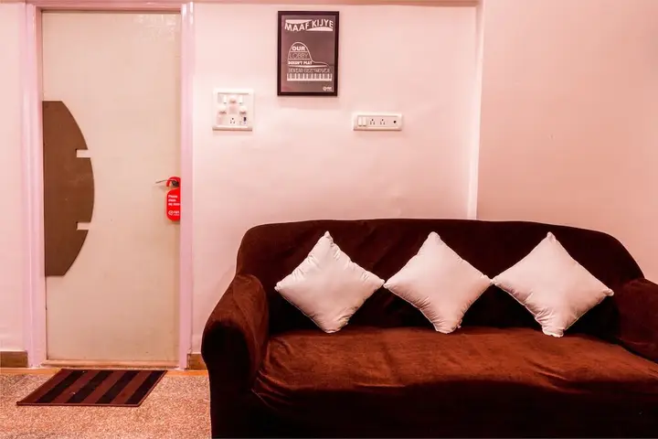 Мумбаи: Hotel Lake View Residency