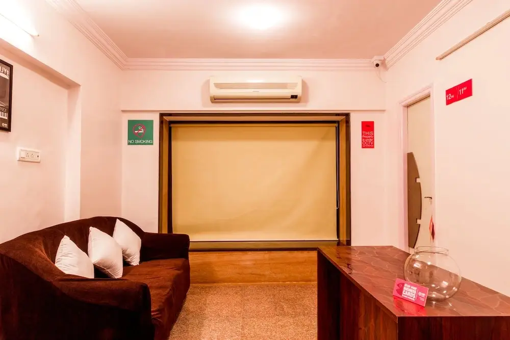 Мумбаи: Hotel Lake View Residency