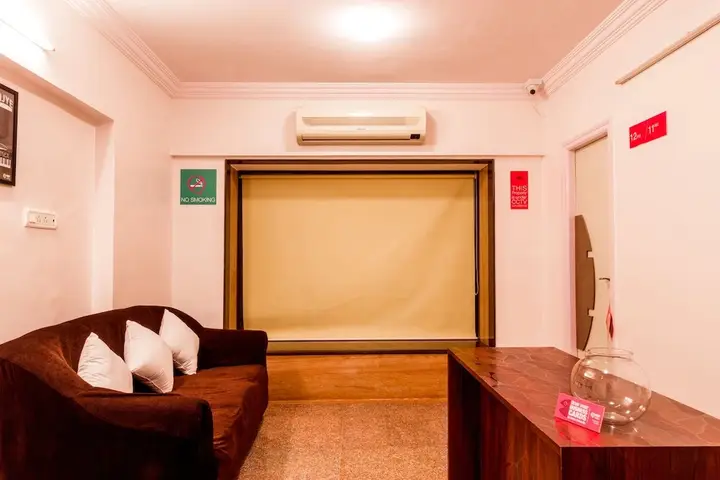 Мумбаи: Hotel Lake View Residency