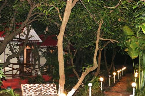 Сазан: The Wilds Villa Gir Resort with Swimming Pool