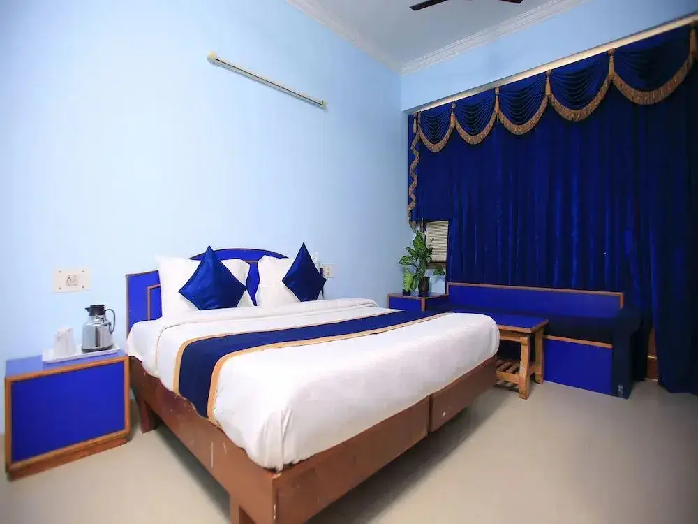 Катра: Oyo 13326 Gupta Palace