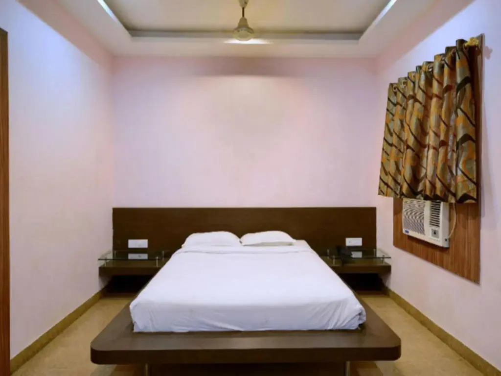 Корба: Relax INN Hotel and Resort