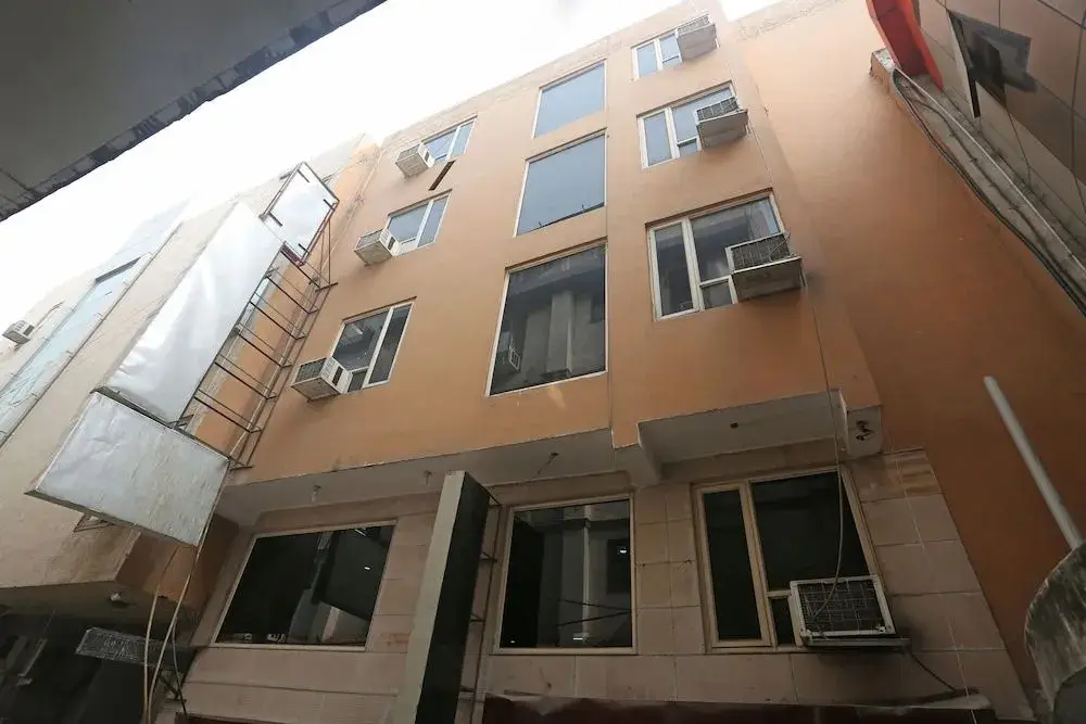 Нью-Дели: OYO 10048 Hotel Aditya Inn