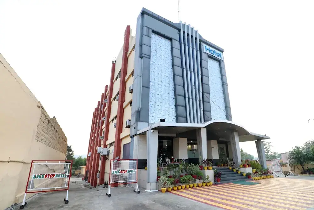 Apex Hotel — фото 1