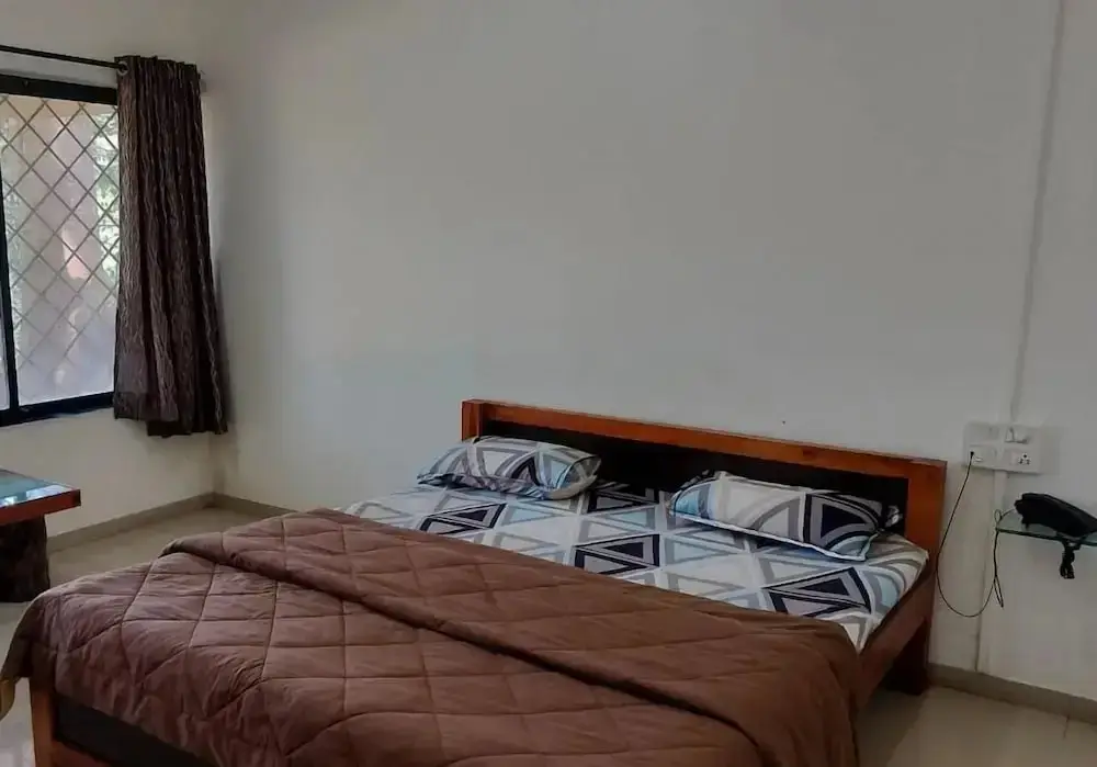 Колхапур: Hornbill Deluxe Hill Resort, Amba Ghat