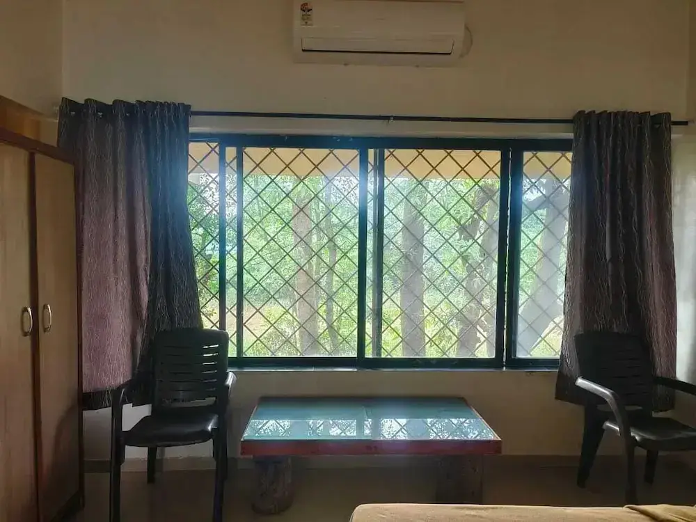 Колхапур: Hornbill Deluxe Hill Resort, Amba Ghat