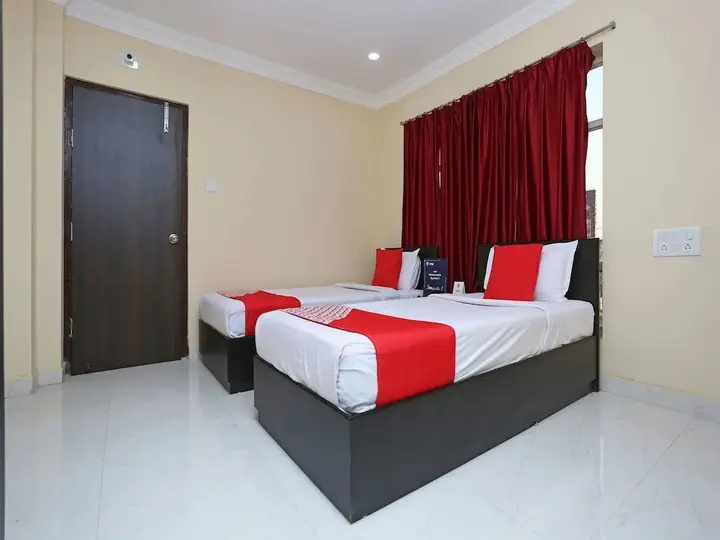 Бангалор: Fabhotel Aura Inn