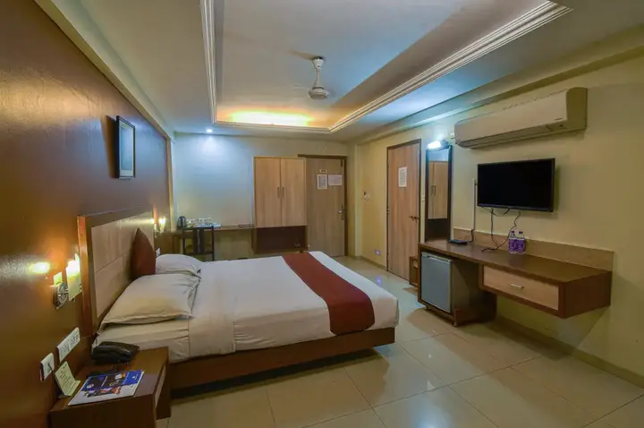 Колхапур: Hotel Pearl