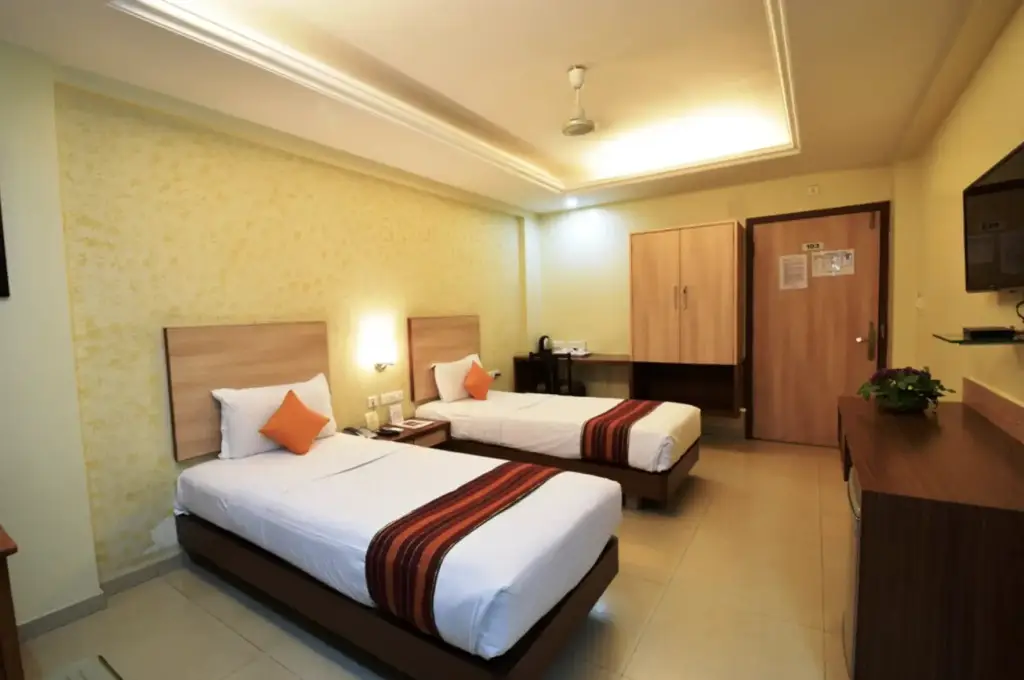 Колхапур: Hotel Pearl