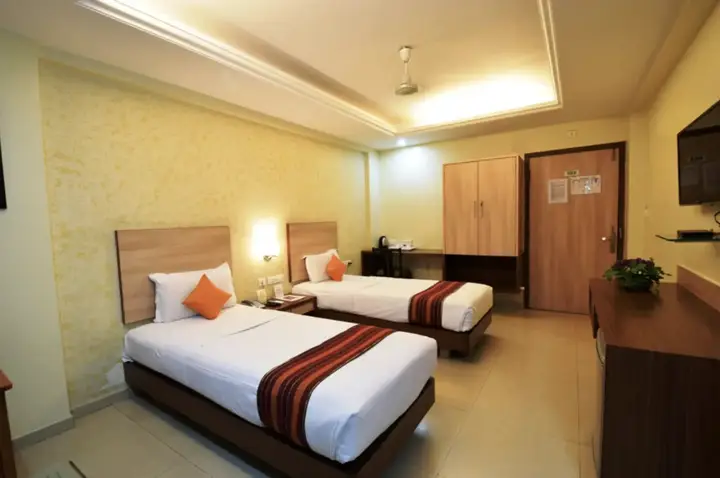 Колхапур: Hotel Pearl