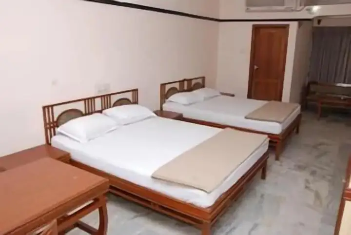 Chitradurga: Amogha International Hotel