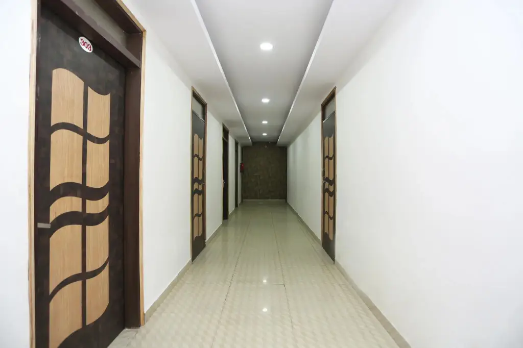 Газиабад: OYO 30107 Hotel Black Stone
