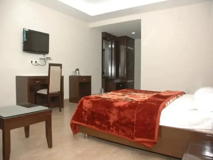 Джаландхар: Hotel Amans Inn