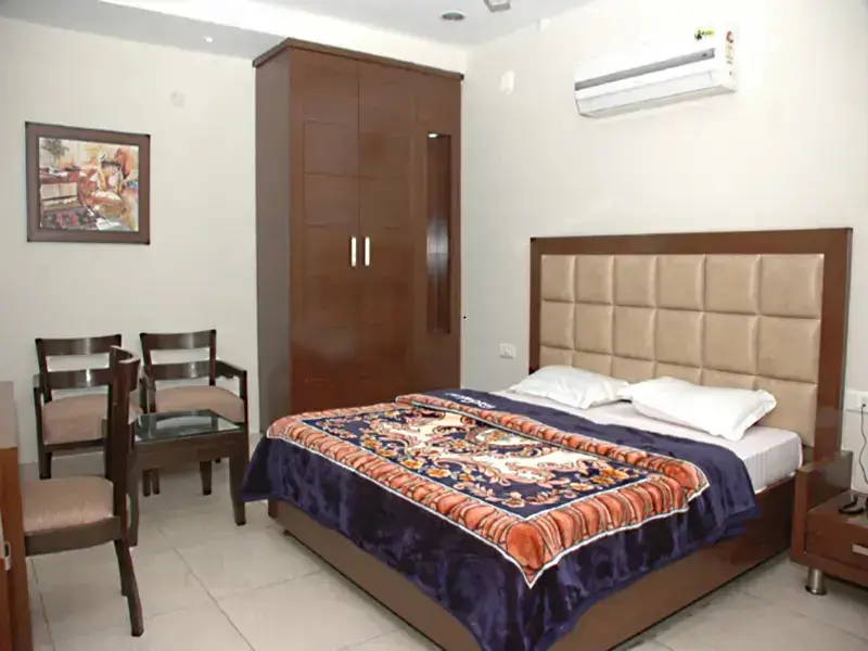 Джаландхар: Hotel Amans Inn