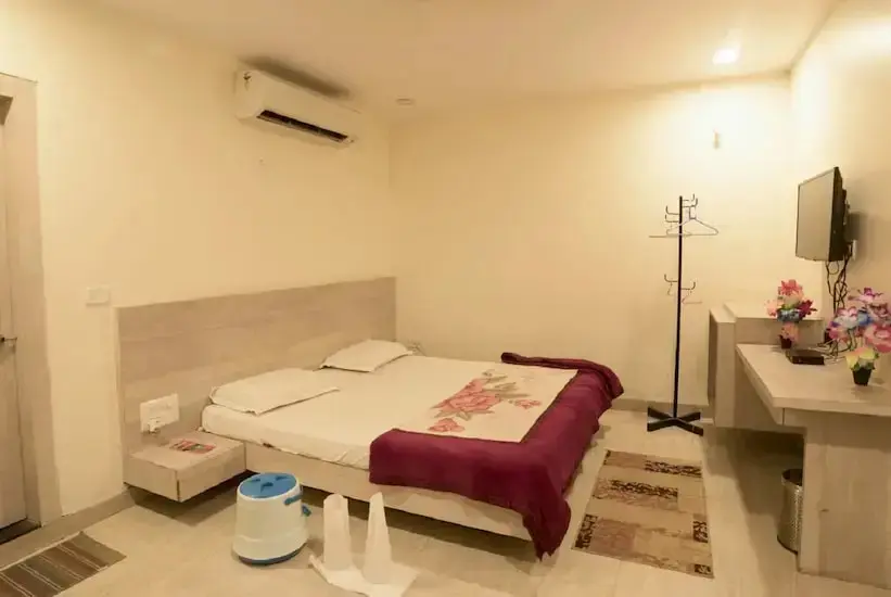 Пачмарай: Hotel Kachnar