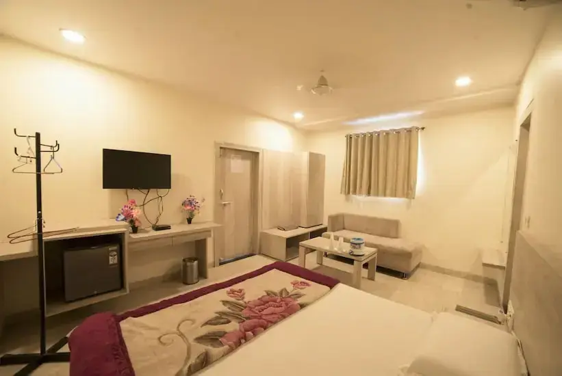 Пачмарай: Hotel Kachnar