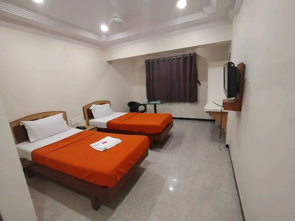 Дахану: Anand Resort