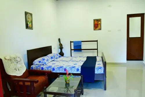 Коччи: Royal Beach Abode