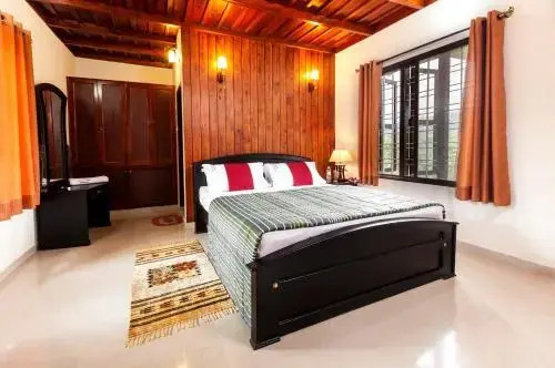Султан-Батери: Little Home Resort