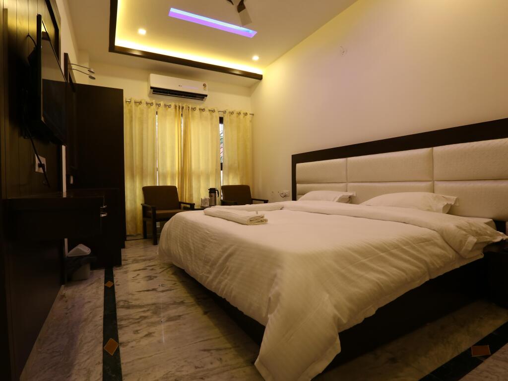 Ришикеш: Hotel Green View - Behind Pramarth Niketan