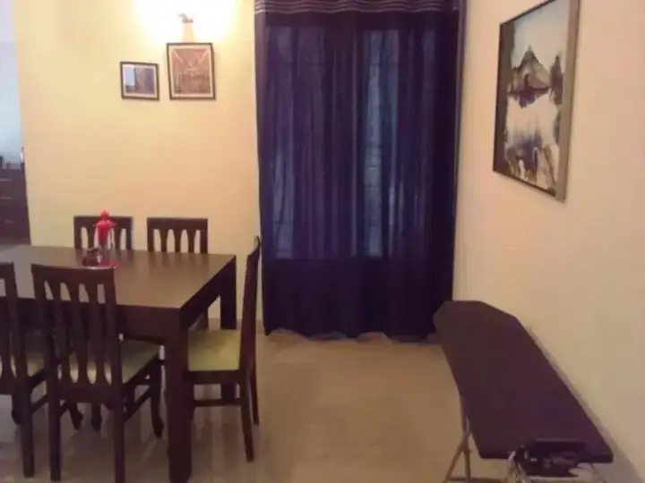 Бангалор: Elite Riviera