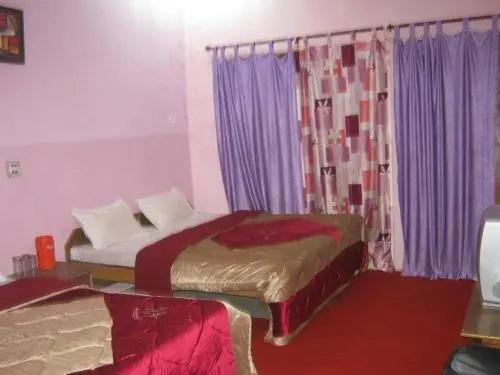 Чамоли: Hotel The Kedar Dev'S