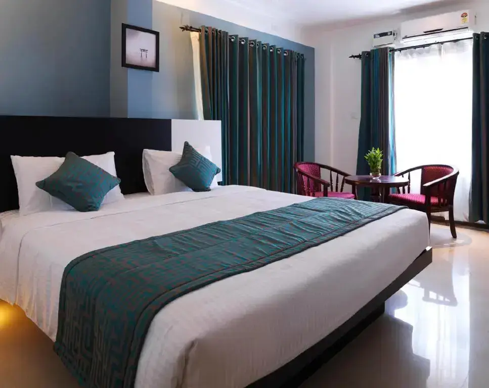 Тируванантапурам: Aquarock Hotel